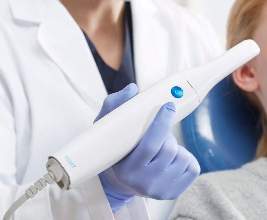 Stomatologia digitală, the "new era in dentistry" - despre scanerul intra-oral